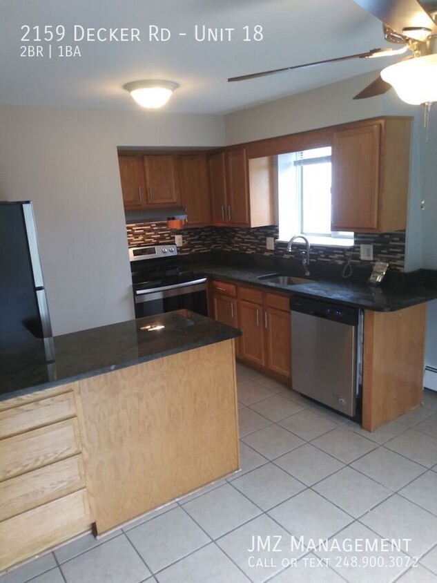 Foto principal - Beautifully Updated Apartment In Walled Lake!