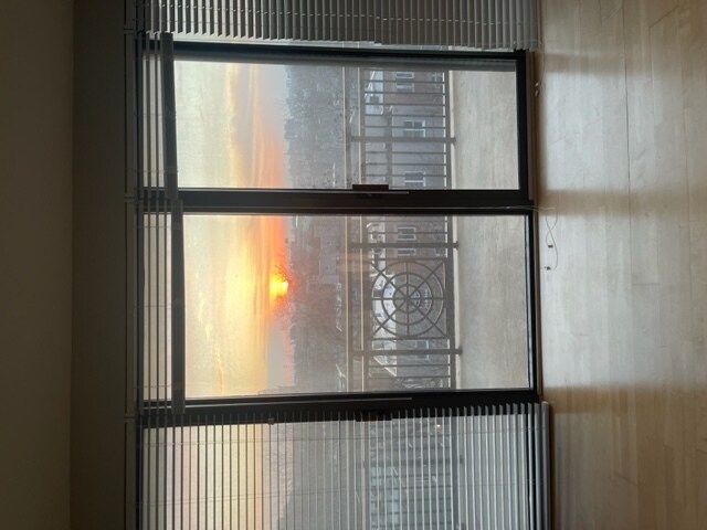 Foto del edificio - 5 E 14th Pl