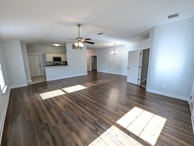 Building Photo - 9044 Quail Roost Dr