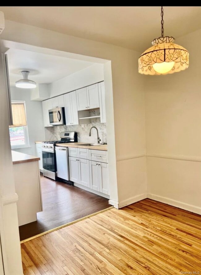 Foto del edificio - 31-14 71st St