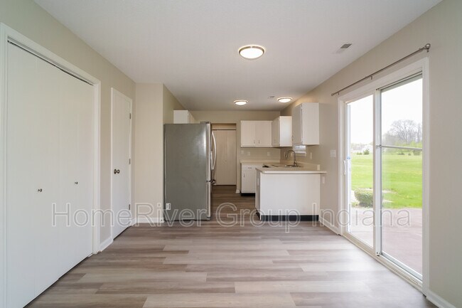 Building Photo - 6730 Townsend Way