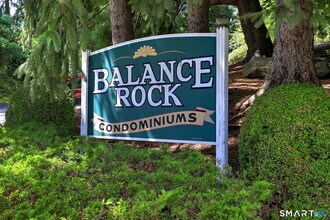 Building Photo - 43 Balance Rock Rd