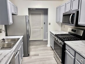 Building Photo - 2406 Autumn Harvest Ct