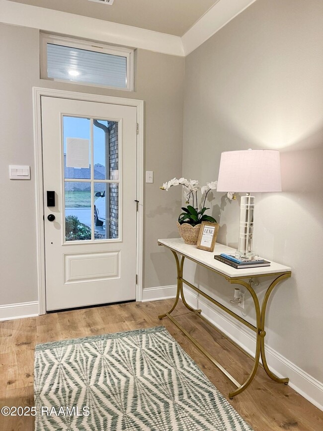 Building Photo - 132 Belle Fontaine Dr