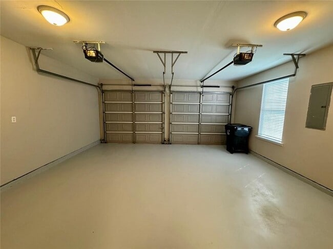 Building Photo - 2662 Pierce Brennen Ct NE