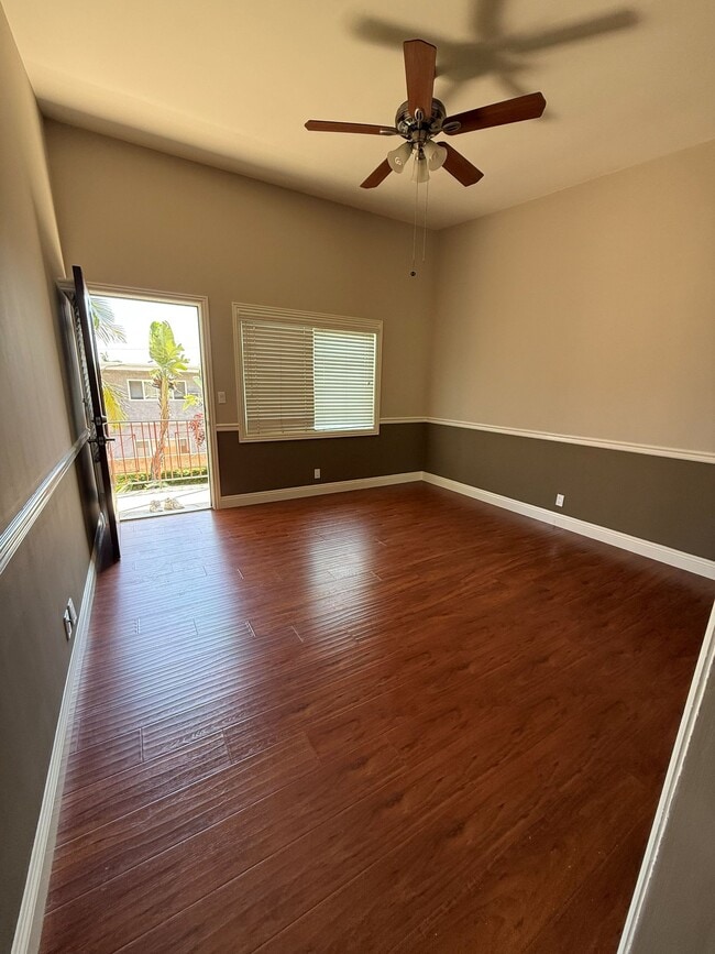 Building Photo - 276 S Sierra Madre Blvd