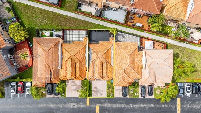 Foto del edificio - 16334 SW 103rd St
