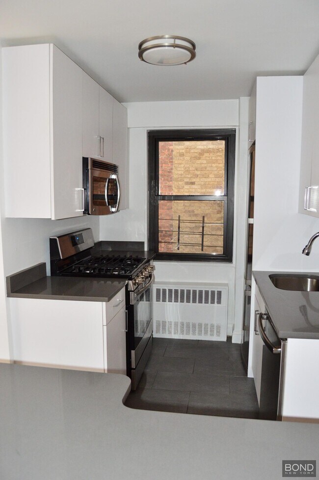 Foto del edificio - 145 E 16th St