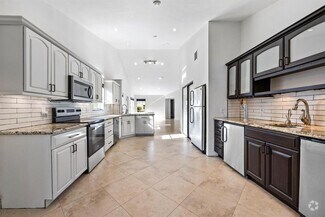Building Photo - 11110 SW 9th Pl