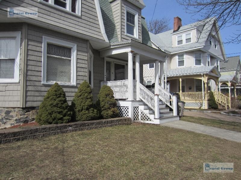 12 Palmer St, Arlington, MA 02474 Apartments in Arlington, MA