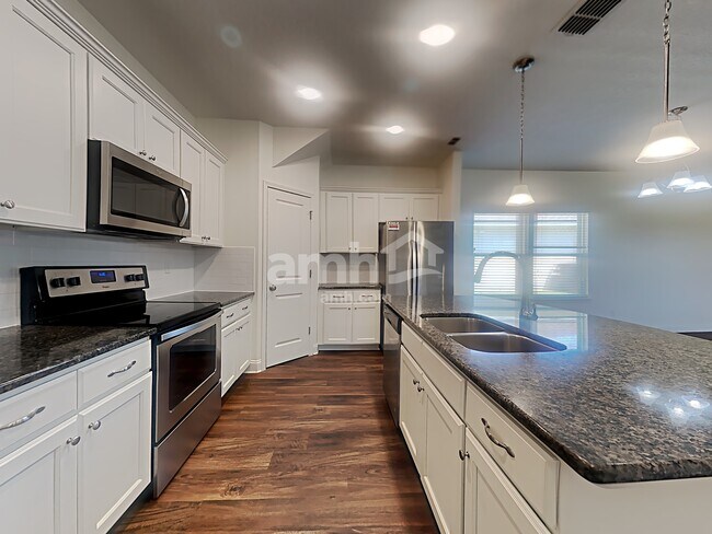 Foto del edificio - 639 Welcome Home Drive