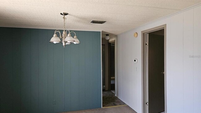 Building Photo - 12656 SE 78th Terrace