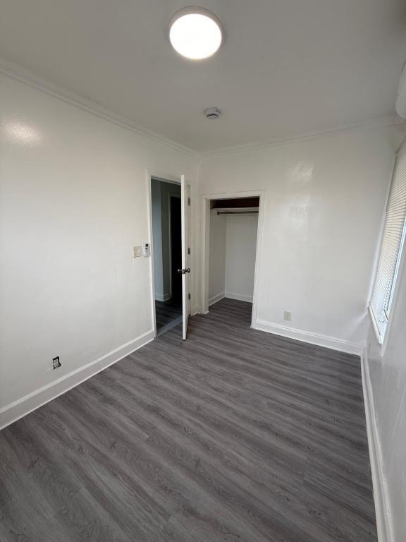 Building Photo - 818 9th St