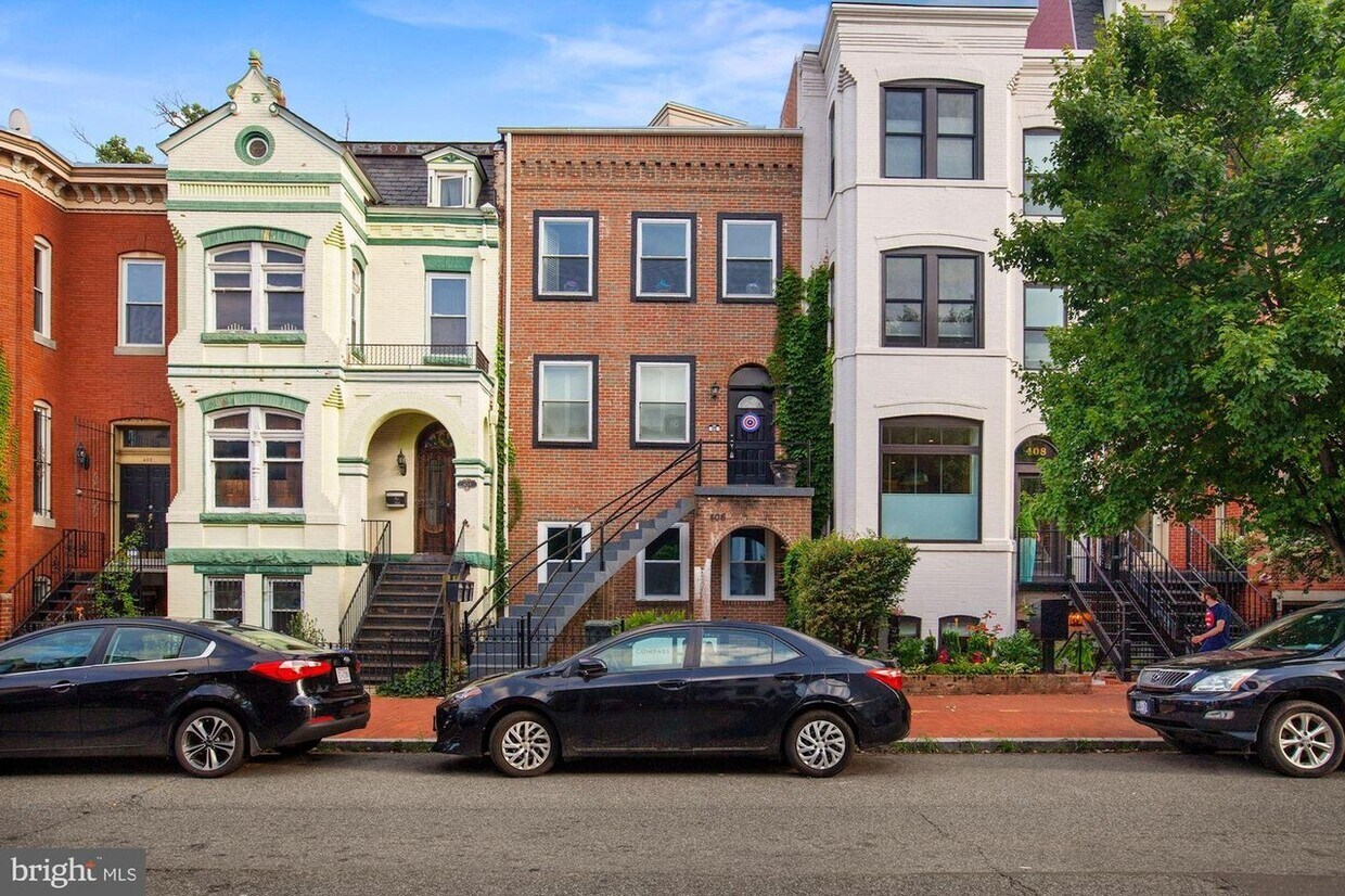 Primary Photo - 406 M St NW