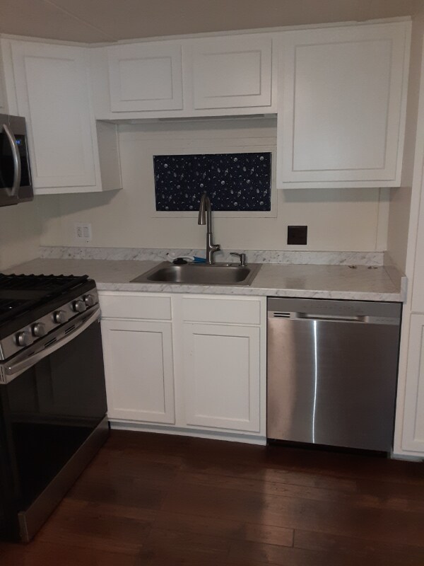 Foto del edificio - 3100 Wood Ave