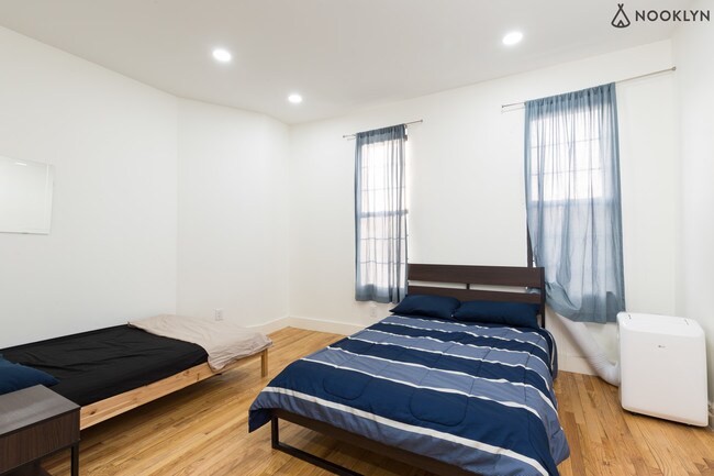 Building Photo - 173 Classon Ave