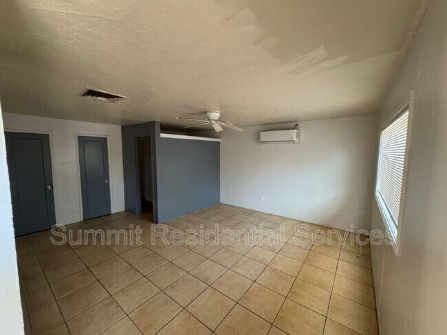 Foto del edificio - 3028 E Alta Vista St