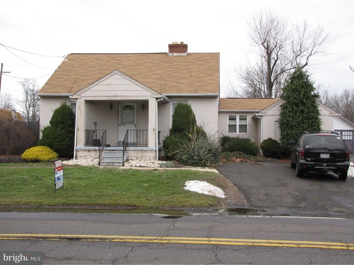 Foto principal - 2297 Bristol Rd