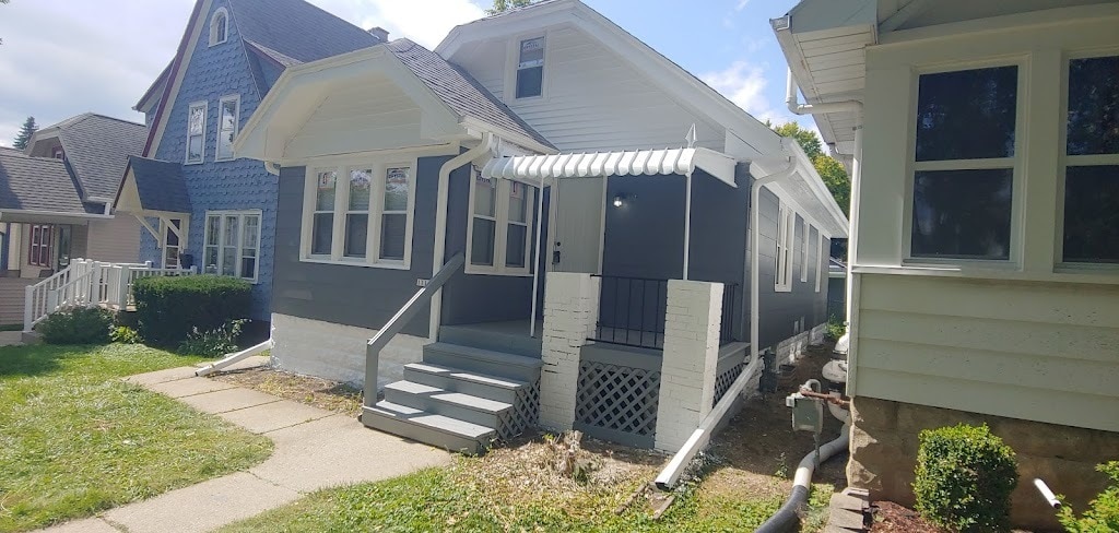 Primary Photo - 1711 S 85th St