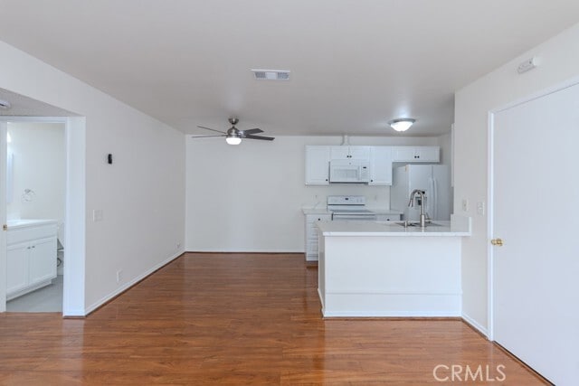 Foto del edificio - 23222 Orange Ave