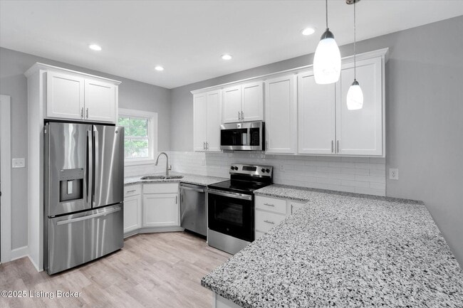 Foto del edificio - 721 E Caldwell St