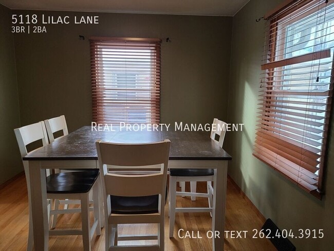 Foto del edificio - 5118 Lilac Ln