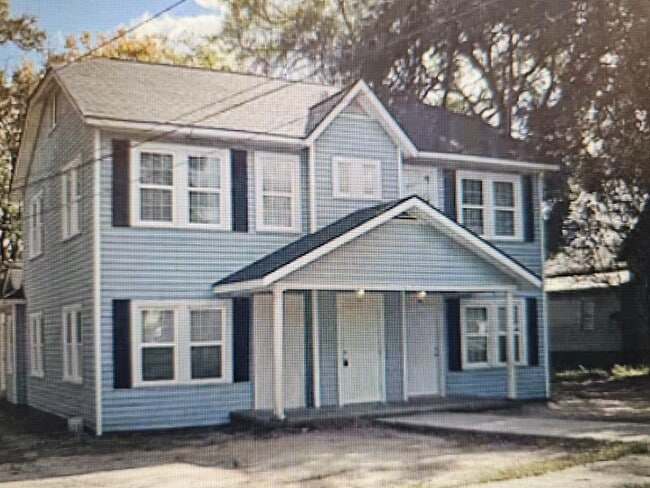 Building Photo - 5614 6th Ave