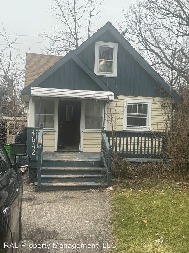 Building Photo - 3 br, 2 bath House - 4642 e 88