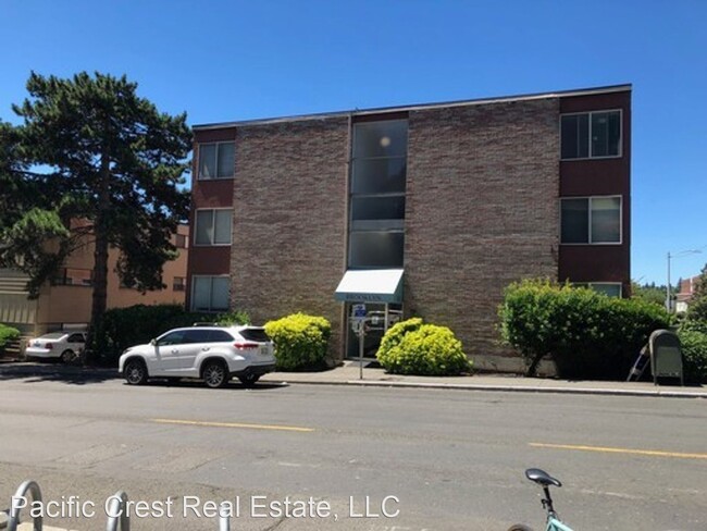 Foto del edificio - 4141 Brooklyn Ave NE