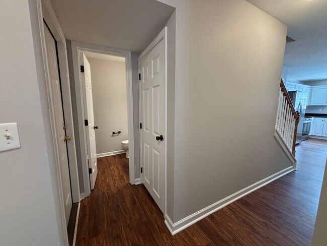 Vestíbulo - 808 Woodsford Dr