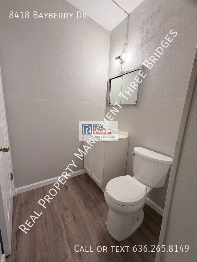 Foto del edificio - 8418 Bayberry Dr