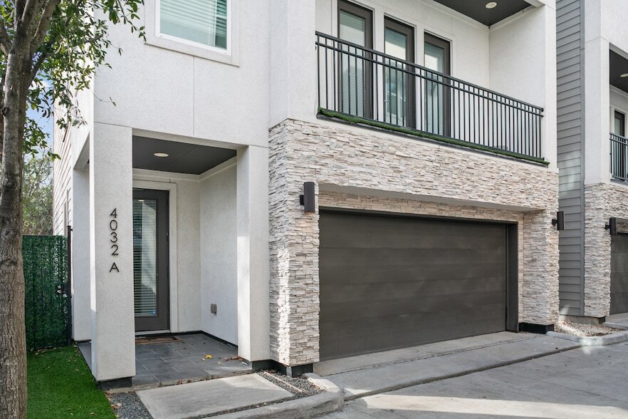 Photo - 4032 Buck Street Unit A