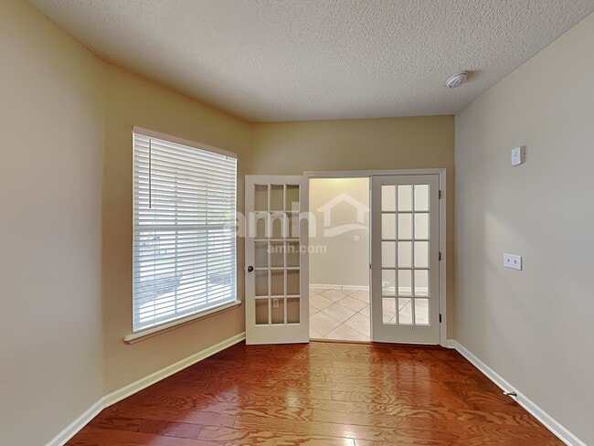 Foto del edificio - 1507 Tawny Marsh Ct