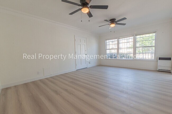 Building Photo - 2570 W 11th St