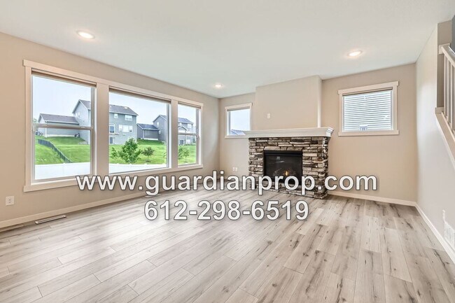 Building Photo - Executive Andover House Available Now, Ope...