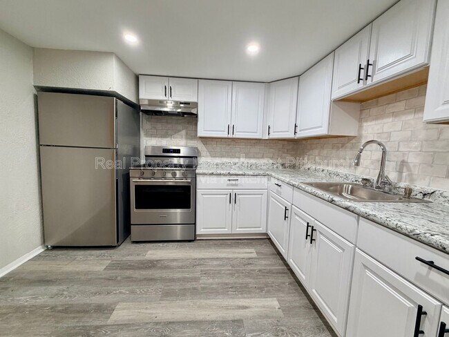 Foto del edificio - 5115 Keystone St