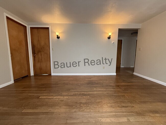 Foto del edificio - 4 Bedroom, Crestview School District