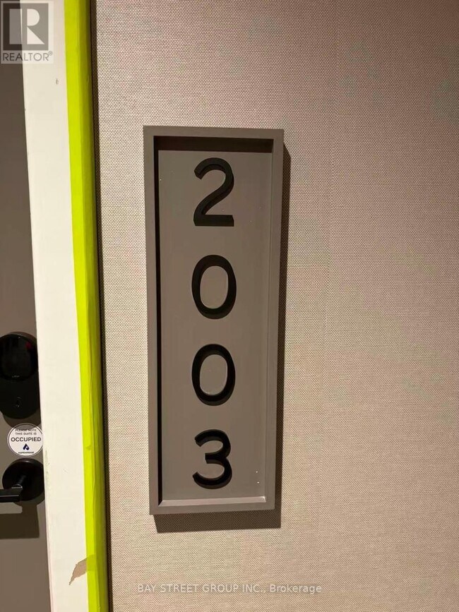 Photo du bâtiment - 634 Church St