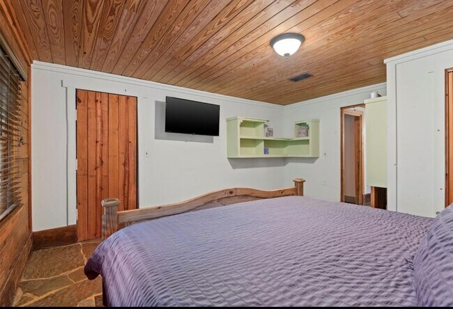 Foto del edificio - 23205 Decker Prairie-Rosehill Rd