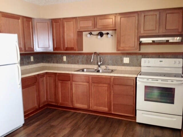 Foto del edificio - 4142 Mary Pl