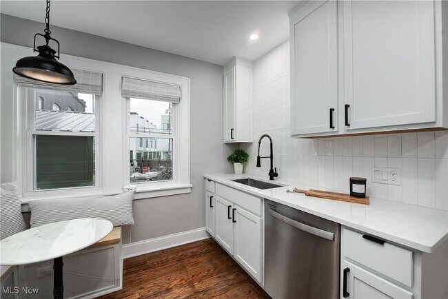 Foto del edificio - 5702 Herman Ave