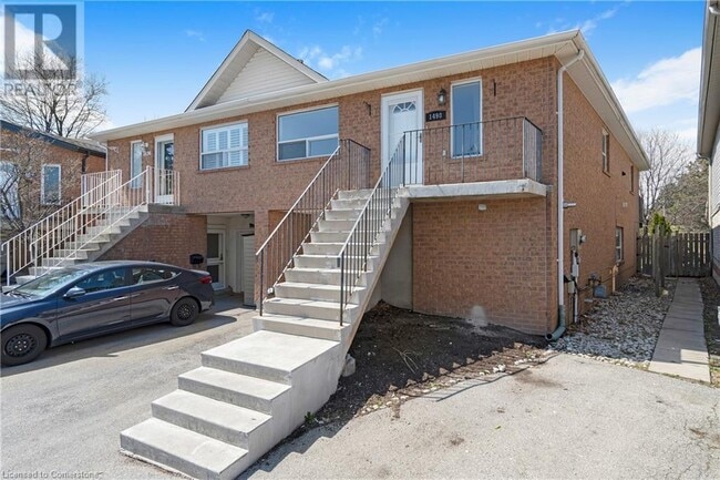 Building Photo - 1498 Paddington Ct