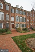 Building Photo - 7981 Reserve Way