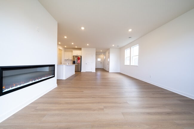 Building Photo - 22660 Isla Wy