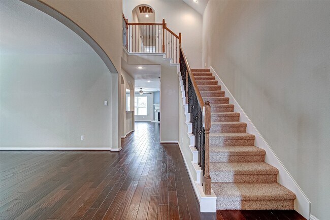 Foto del edificio - 4814 Sequoia Park Ln
