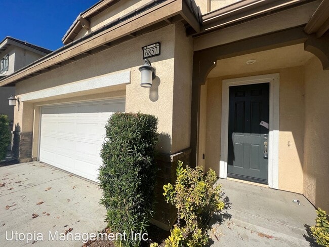 Building Photo - 4 br, 2.5 bath House - 6857 Ebro Ct