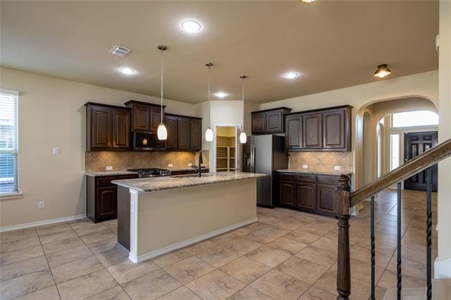 Foto del edificio - 2813 Saddle Creek Dr