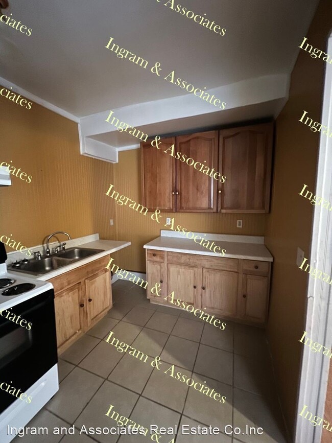 Building Photo - 2 br, 1 bath House - 548 Harding Street