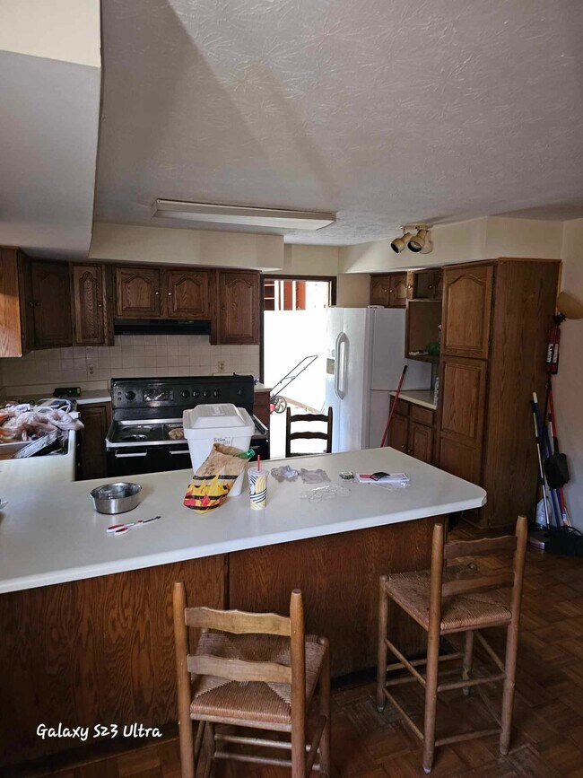 Foto del edificio - 156 E 7th St
