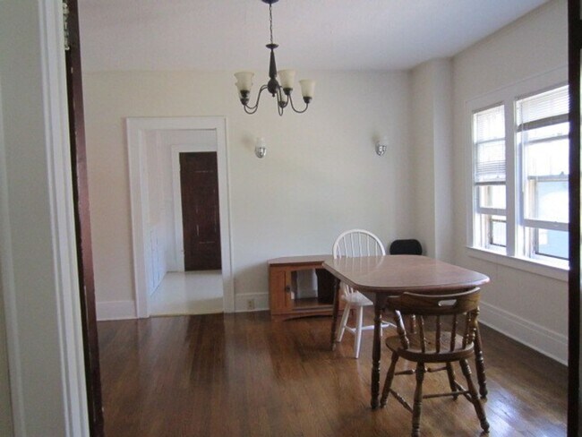 Foto del edificio - 620 Euclid Ave